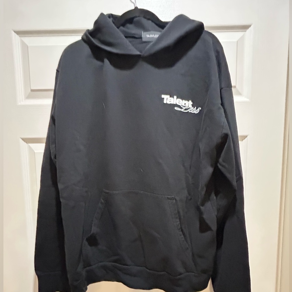 TALENTLESS Black Pullover Hoodie Size Large Cotton
